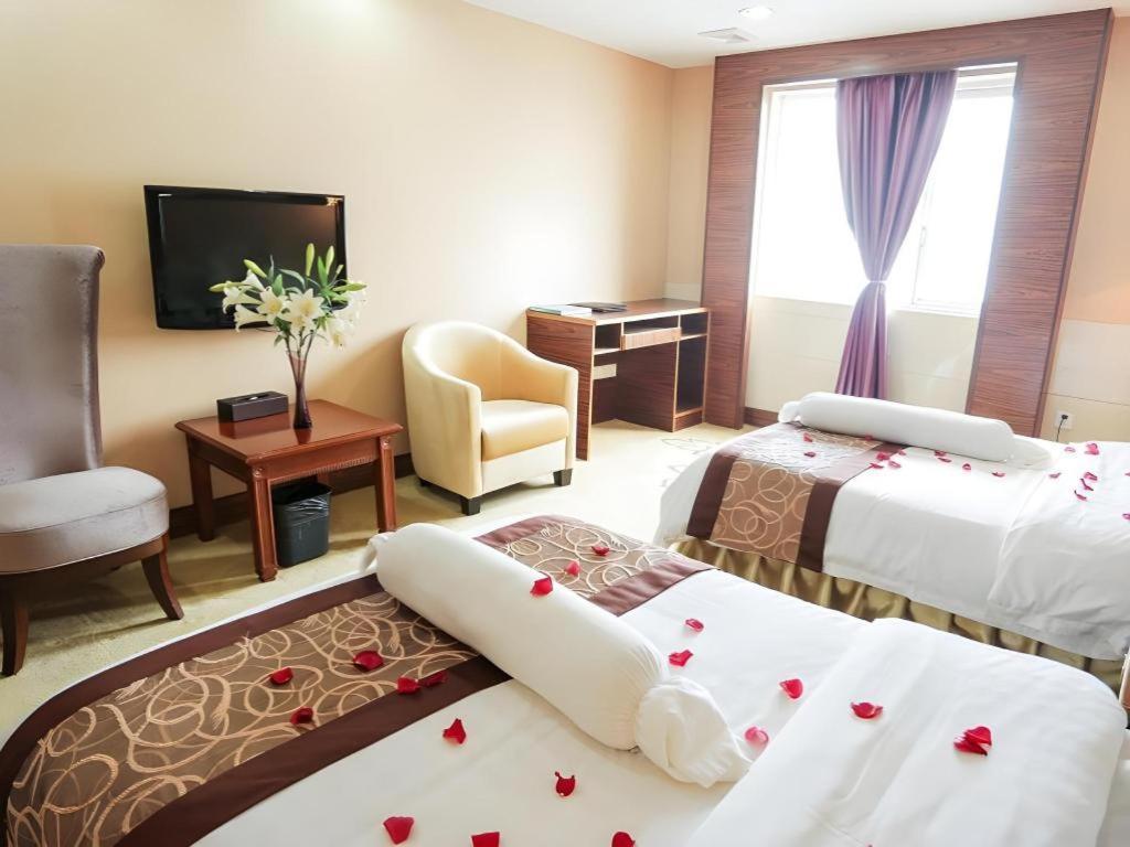Airport Liwan Hotel Guangzhou Buitenkant foto