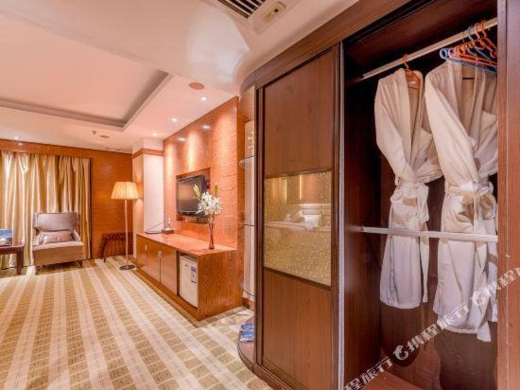 Airport Liwan Hotel Guangzhou Buitenkant foto