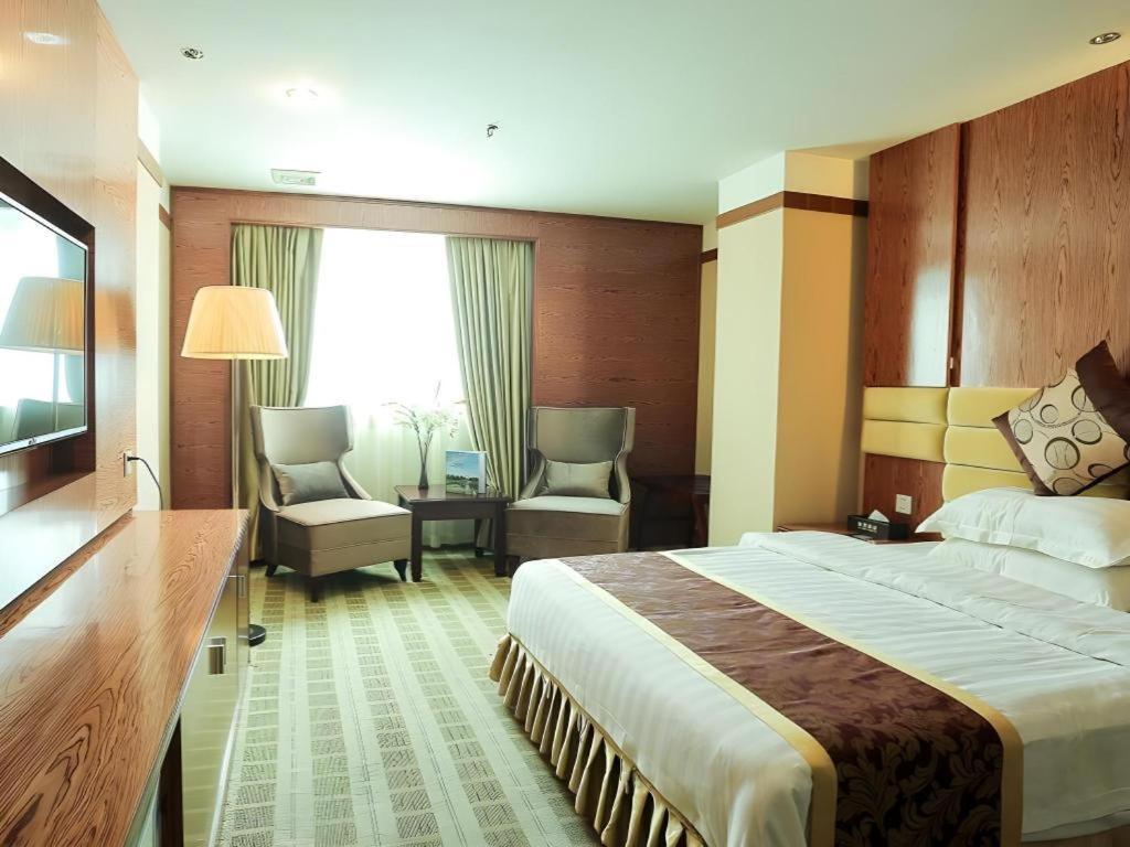 Airport Liwan Hotel Guangzhou Buitenkant foto